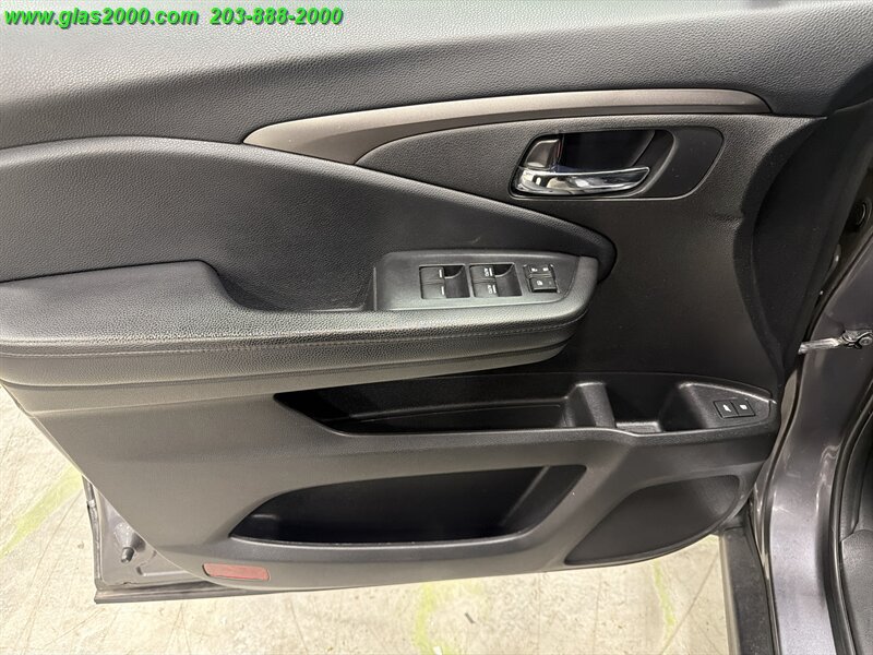 Used 2018 Honda Pilot EX-L image 25
