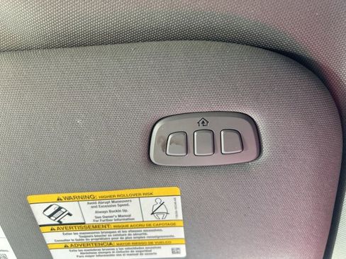 Used 2018 Ford F150 Lariat w/ Equipment Group 502A Luxury image 26