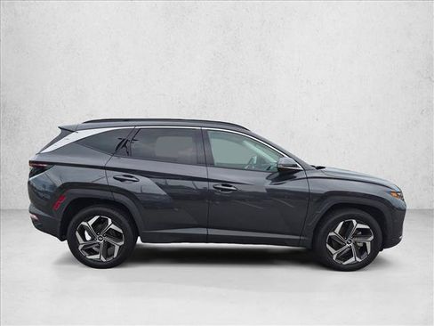 Used 2023 Hyundai Tucson Limited AWD/4WD image 4