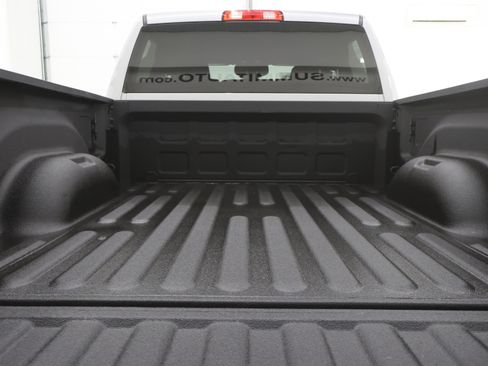 Used 2022 RAM 2500 Big Horn w/ Night Edition image 26