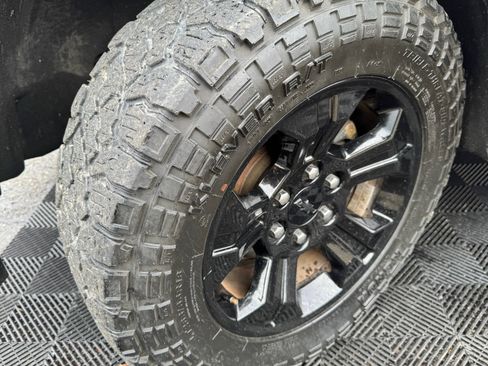 Used 2018 Chevrolet Silverado 1500 LTZ Z71 w/ LTZ Plus Package image 52