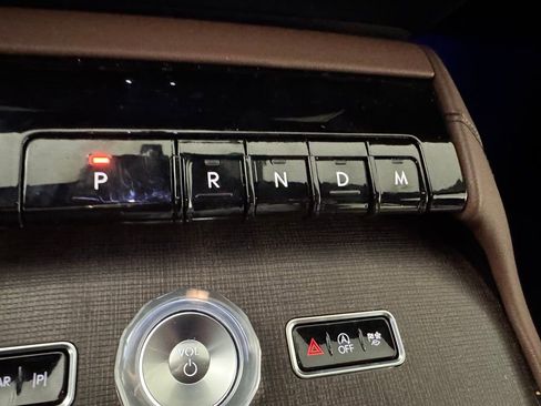 New 2025 Lincoln Navigator L Reserve AWD/4WD image 48