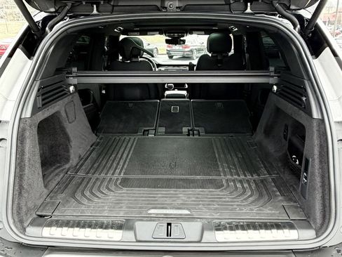 Used 2025 Land Rover Range Rover Sport Dynamic SE image 13