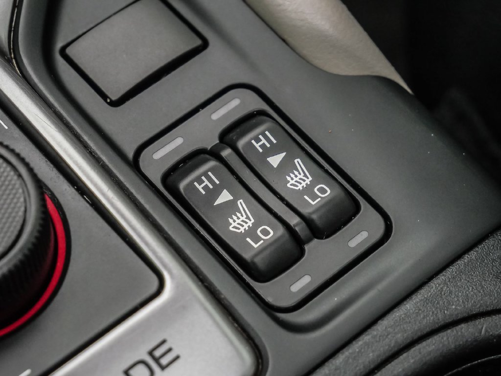 Used 2022 Subaru Forester Premium AWD/4WD image 32