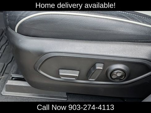 Used 2024 Jeep Grand Cherokee L Laredo RWD image 28