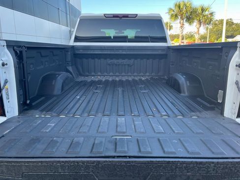 Used 2023 GMC Sierra 2500 AT4 w/ Gooseneck/5TH Wheel Package image 16