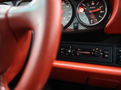 Used 1998 Porsche 911 Carrera S image 57