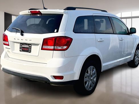 Used 2019 Dodge Journey SE w/ Connectivity Group image 6