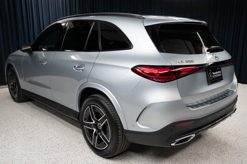 Certified 2026 Mercedes-Benz GLC 300 image 7