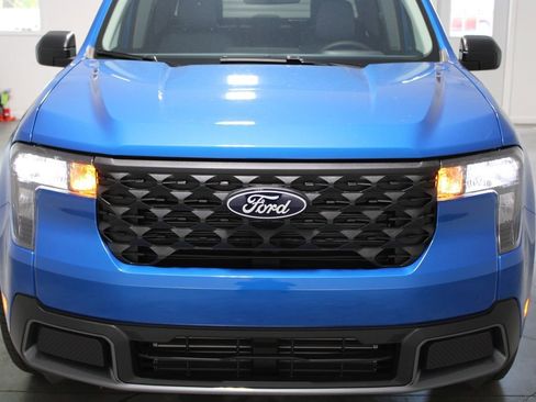 New 2026 Ford Maverick XLT image 46