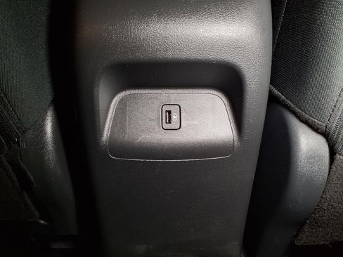 Used 2025 Nissan Sentra SV w/ All-Weather Package FWD image 17