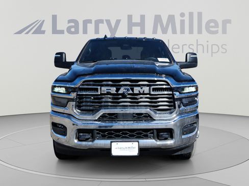 New 2025 RAM 3500 Tradesman w/ Chrome Appearance Group AWD/4WD image 9