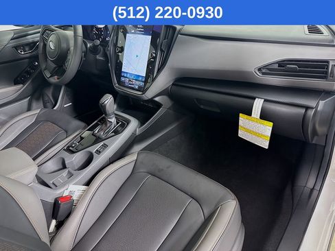 Certified 2025 Subaru Crosstrek 2.5i Limited w/ Crosstrek Mirror Package image 37