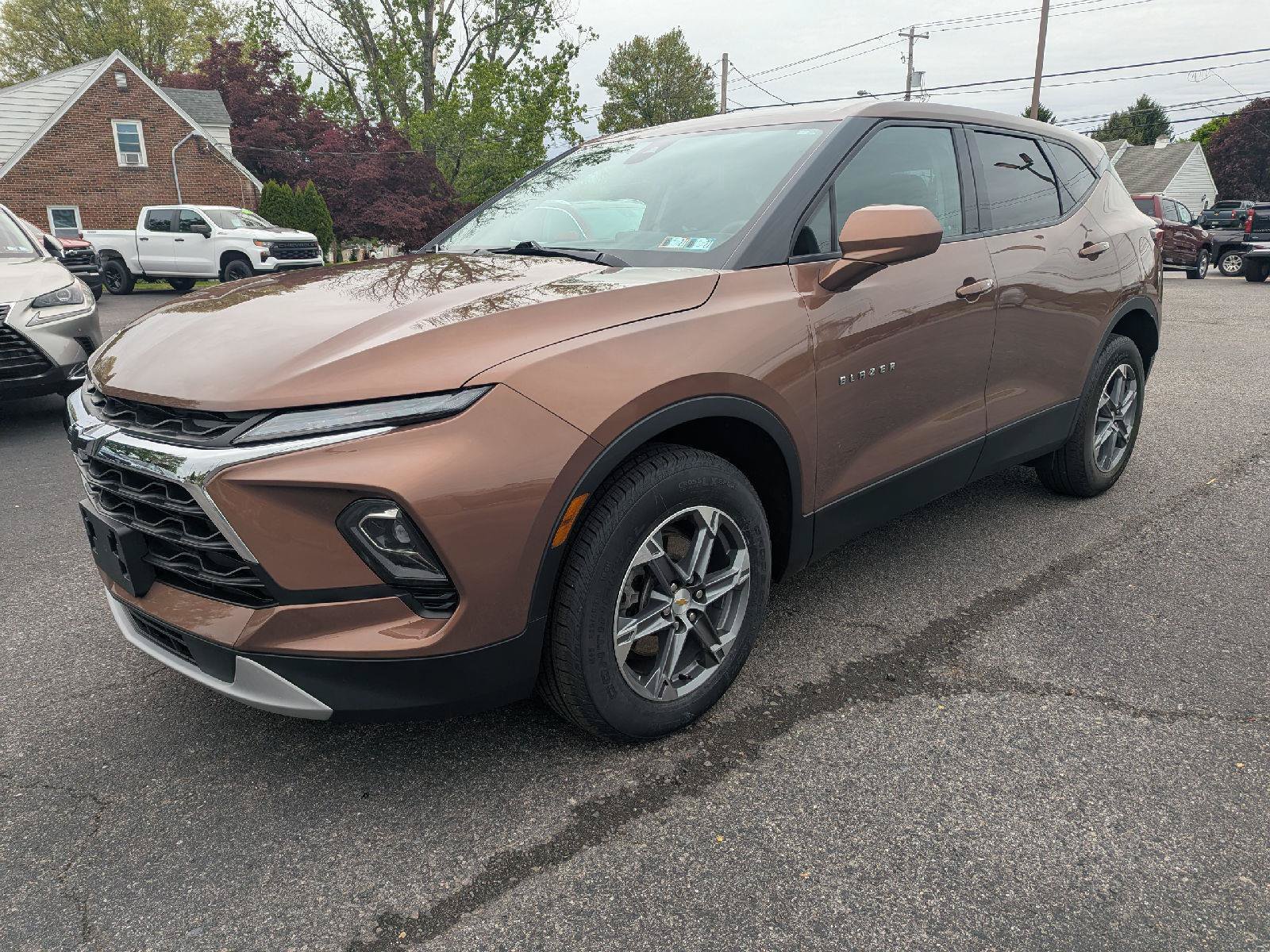 Used 2023 Chevrolet Blazer LT AWD/4WD image 4
