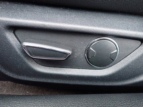 Used 2015 Ford Mustang GT Premium image 21