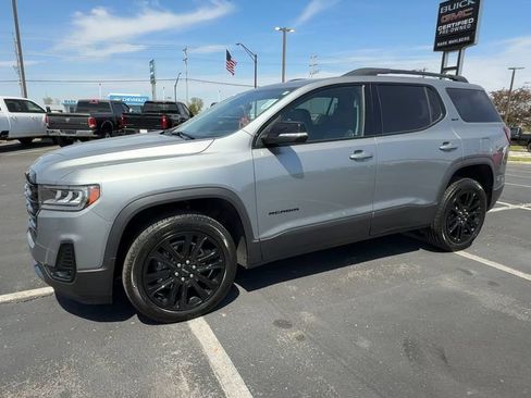 Used 2023 GMC Acadia SLT w/ Elevation Edition AWD/4WD image 4
