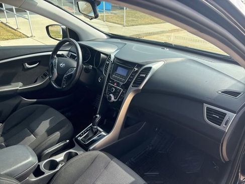 Used 2013 Hyundai Elantra GT w/ Touch & Go Pkg image 21