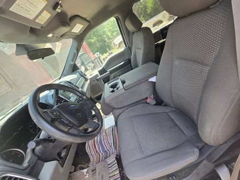 Used 2018 Ford F350 XLT AWD/4WD image 8