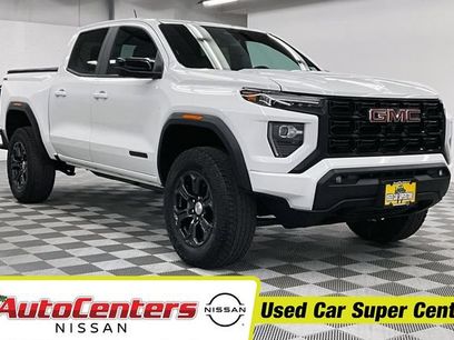 Used 2024 GMC Canyon Elevation w/ Convenience Package