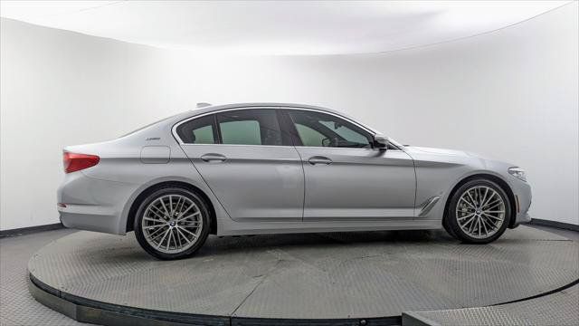 Used 2019 BMW 530e w/ Convenience Package RWD image 8