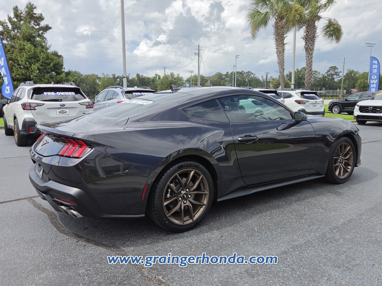 Used 2024 Ford Mustang Premium RWD image 5