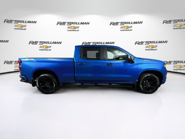 Used 2023 Chevrolet Silverado 1500 Custom AWD/4WD image 8