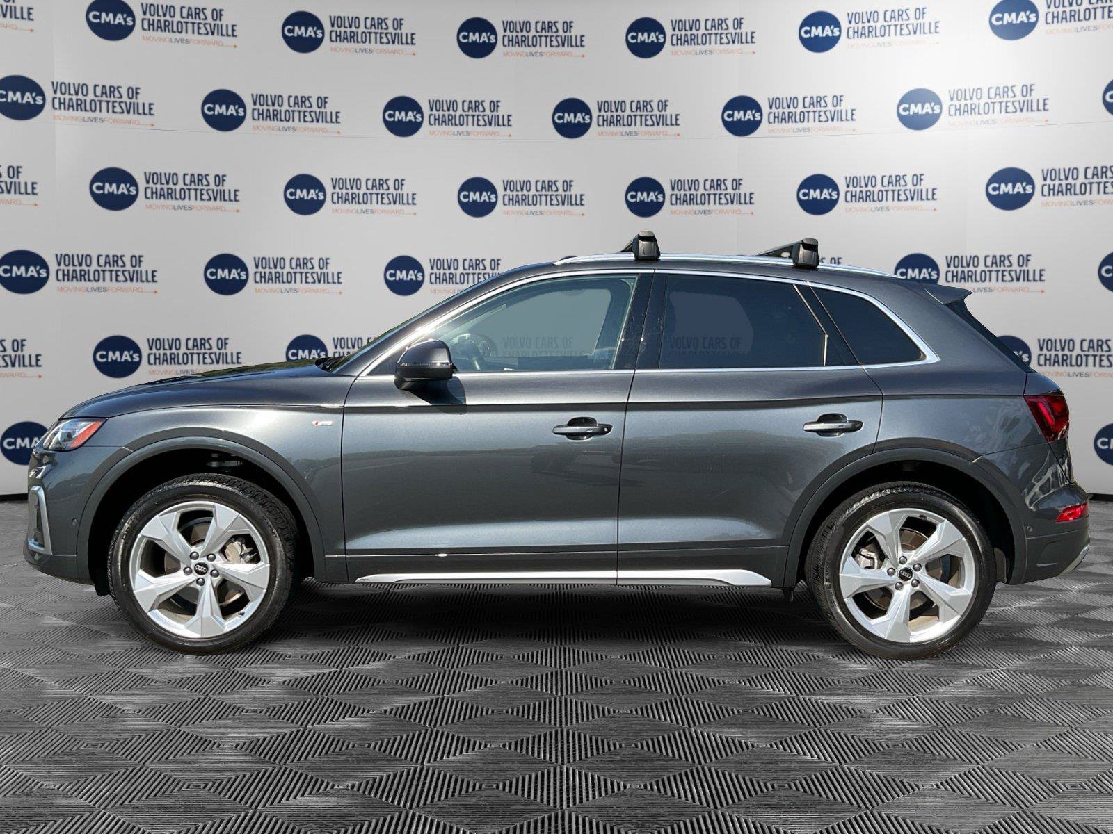 Used 2023 Audi Q5 2.0T Prestige AWD/4WD image 2