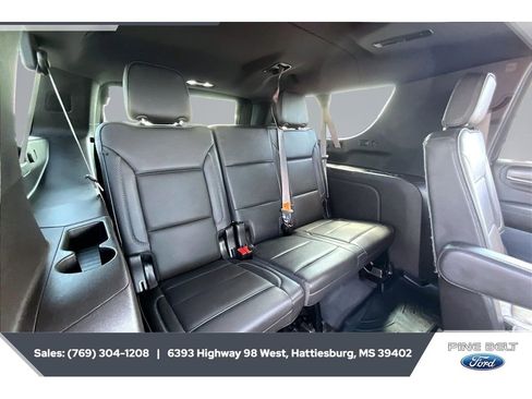Used 2022 GMC Yukon XL Denali AWD/4WD image 21