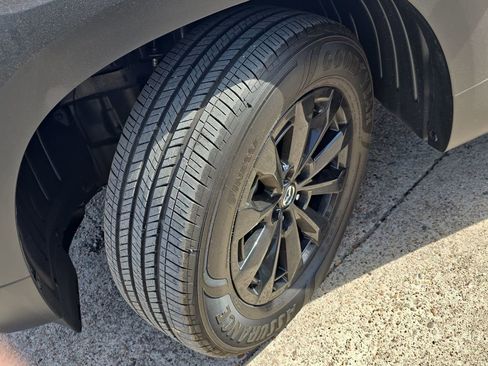 Used 2025 MAZDA CX-50 AWD 2.5 Hybrid w/ Premium Pkg image 31