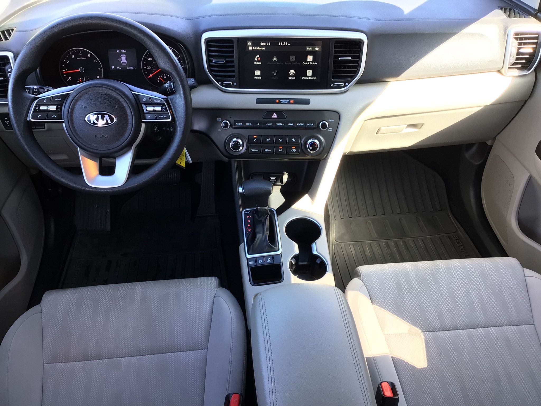 Used 2020 Kia Sportage LX AWD/4WD image 15