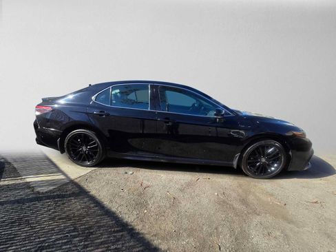 Used 2024 Toyota Camry XSE FWD image 2