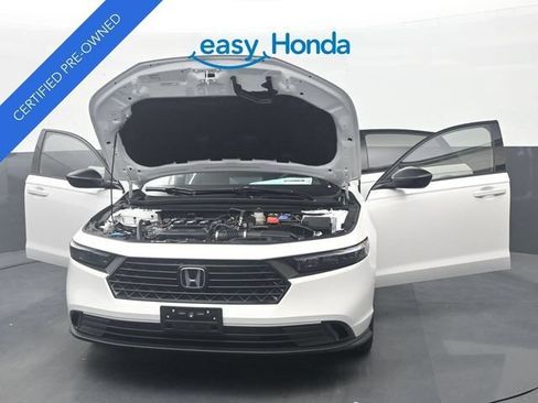 Certified 2026 Honda Accord SE image 36