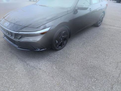 New 2026 Hyundai Elantra Sport FWD image 19