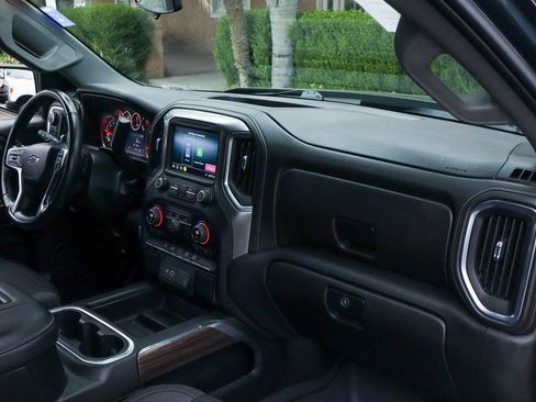 Used 2021 Chevrolet Silverado 1500 LT Trail Boss AWD/4WD image 42