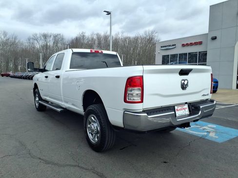 Used 2022 RAM 2500 Tradesman w/ Chrome Appearance Group AWD/4WD image 2
