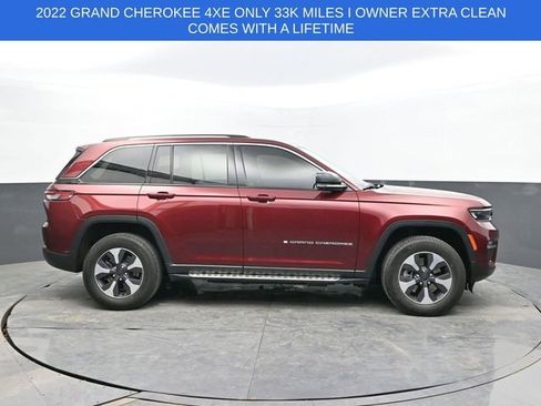 Used 2022 Jeep Grand Cherokee Limited 4xe w/ Luxury Tech Group II image 6
