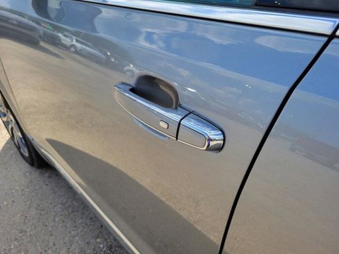 Used 2023 GMC Acadia Denali w/ Denali Ultimate Package image 11