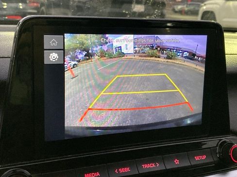 Used 2023 Kia Forte LXS image 21