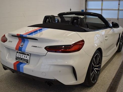 Used 2022 BMW Z4 sDrive30i w/ Premium Package 2 RWD image 4