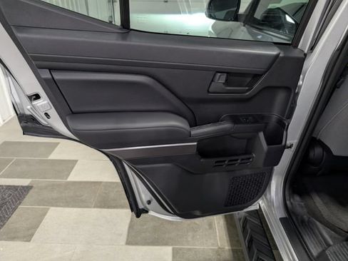 Used 2025 Toyota 4Runner TRD Sport AWD/4WD image 8