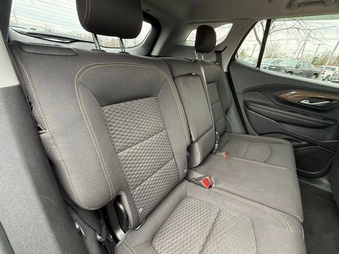 Used 2020 GMC Terrain SLE w/ Driver Convenience Package image 12