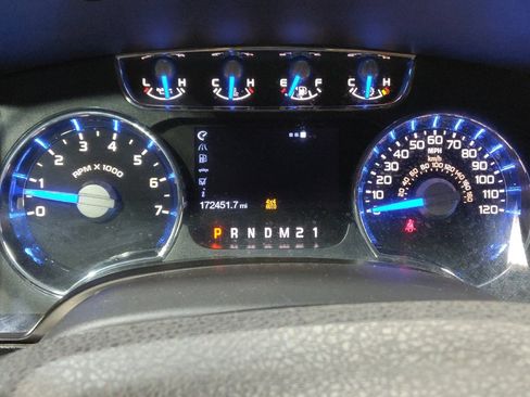 Used 2014 Ford F150 King Ranch w/ King Ranch Luxury Package image 23