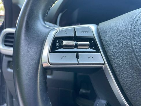 Used 2020 Kia Telluride S w/ S 8 Passenger Seating Package AWD/4WD image 11