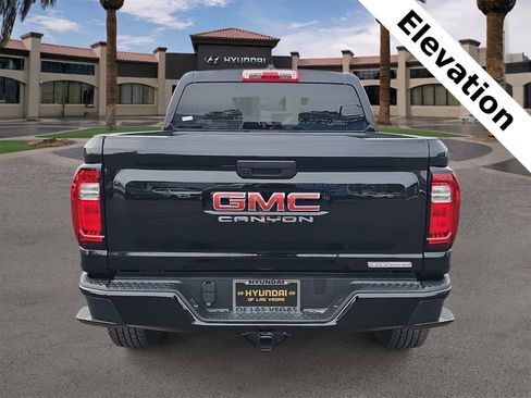 Used 2024 GMC Canyon Elevation w/ Trailering Package image 7