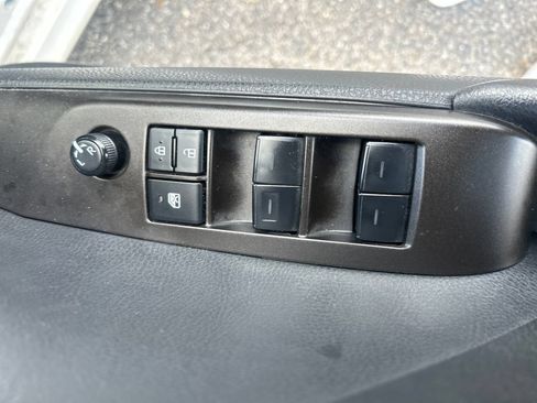 Used 2023 Toyota Camry LE FWD image 15