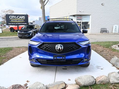 Used 2023 Acura MDX A-Spec image 2