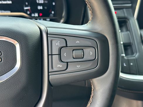 Used 2024 GMC Yukon AT4 AWD/4WD image 30