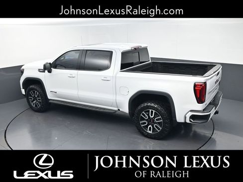 Used 2023 GMC Sierra 1500 AT4 w/ AT4 Premium Package AWD/4WD image 27