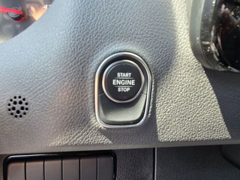 New 2025 Mercedes-Benz Sprinter 2500 image 22