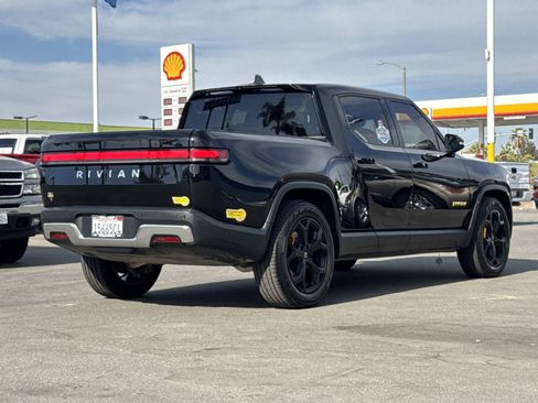 Used 2022 Rivian R1T Adventure AWD/4WD image 5